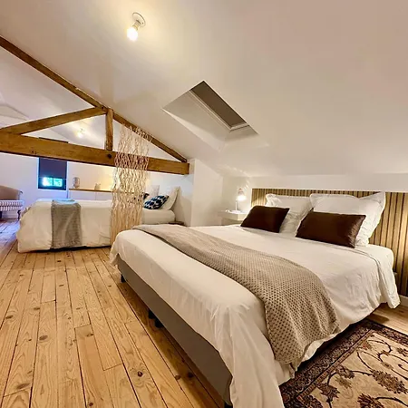 Les Suites Du Tacot Climatisees A Brantome Guest house Brantome