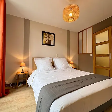 Guest house Les Suites Du Tacot Climatisees A Brantome