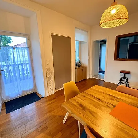 Guest house Les Suites Du Tacot Climatisees A Brantome 3*