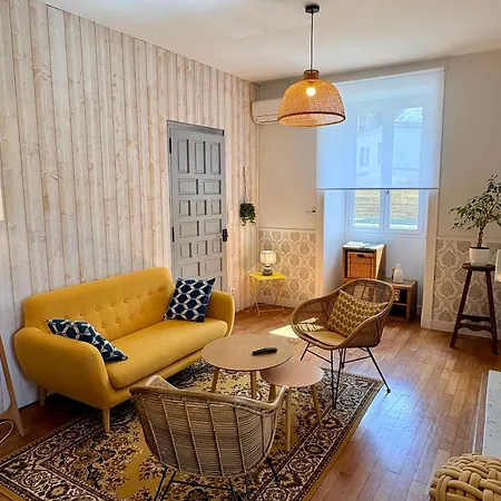Guest house Les Suites Du Tacot Climatisees A Brantome