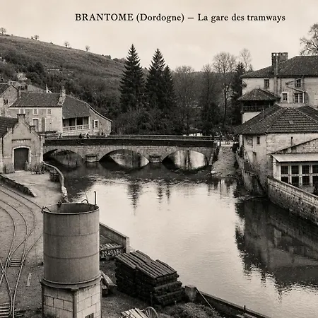 Les Suites Du Tacot Climatisees A Brantome 3*