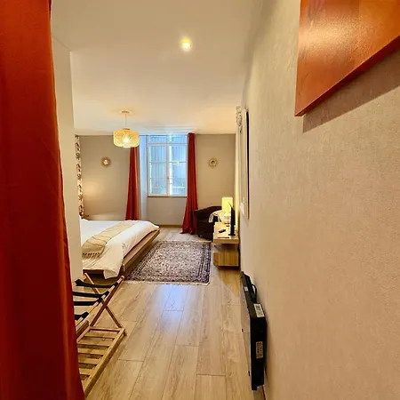 Guest house Les Suites Du Tacot Climatisees A Brantome